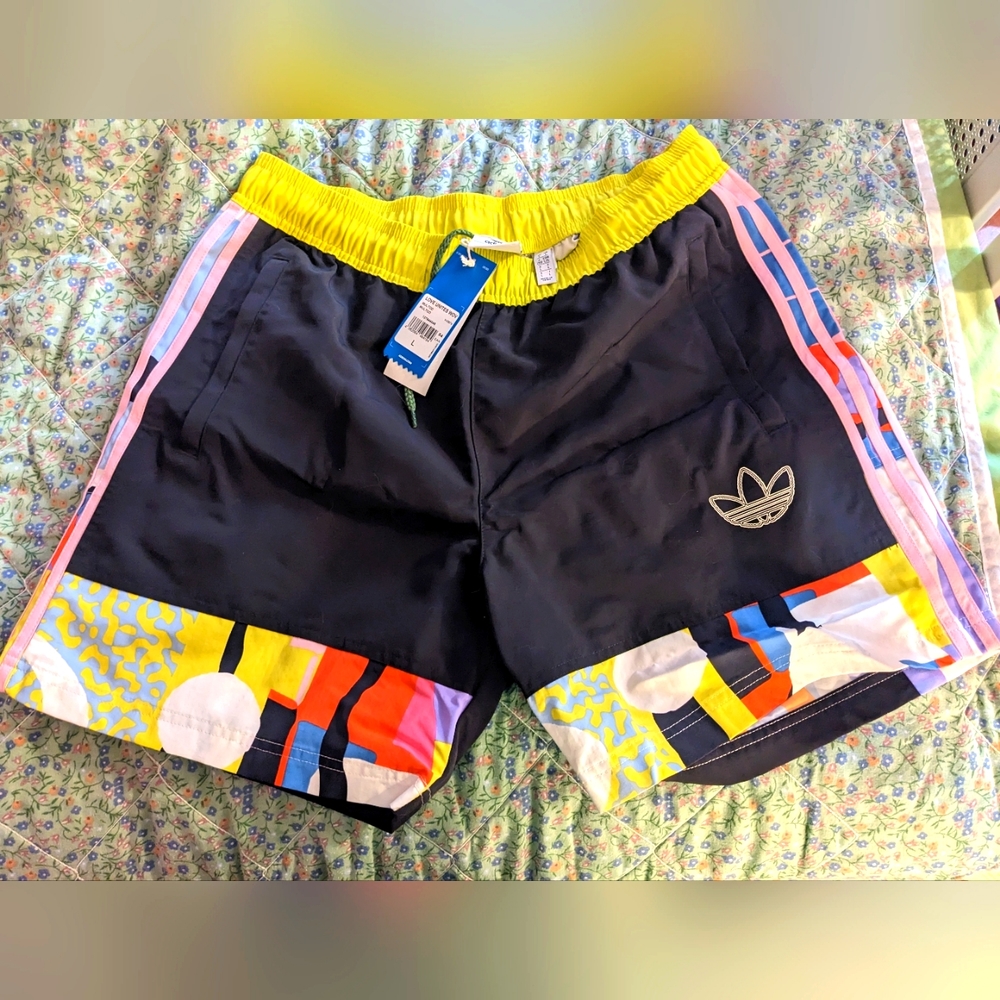 Adidas Shorts Pride Love Unites Size L